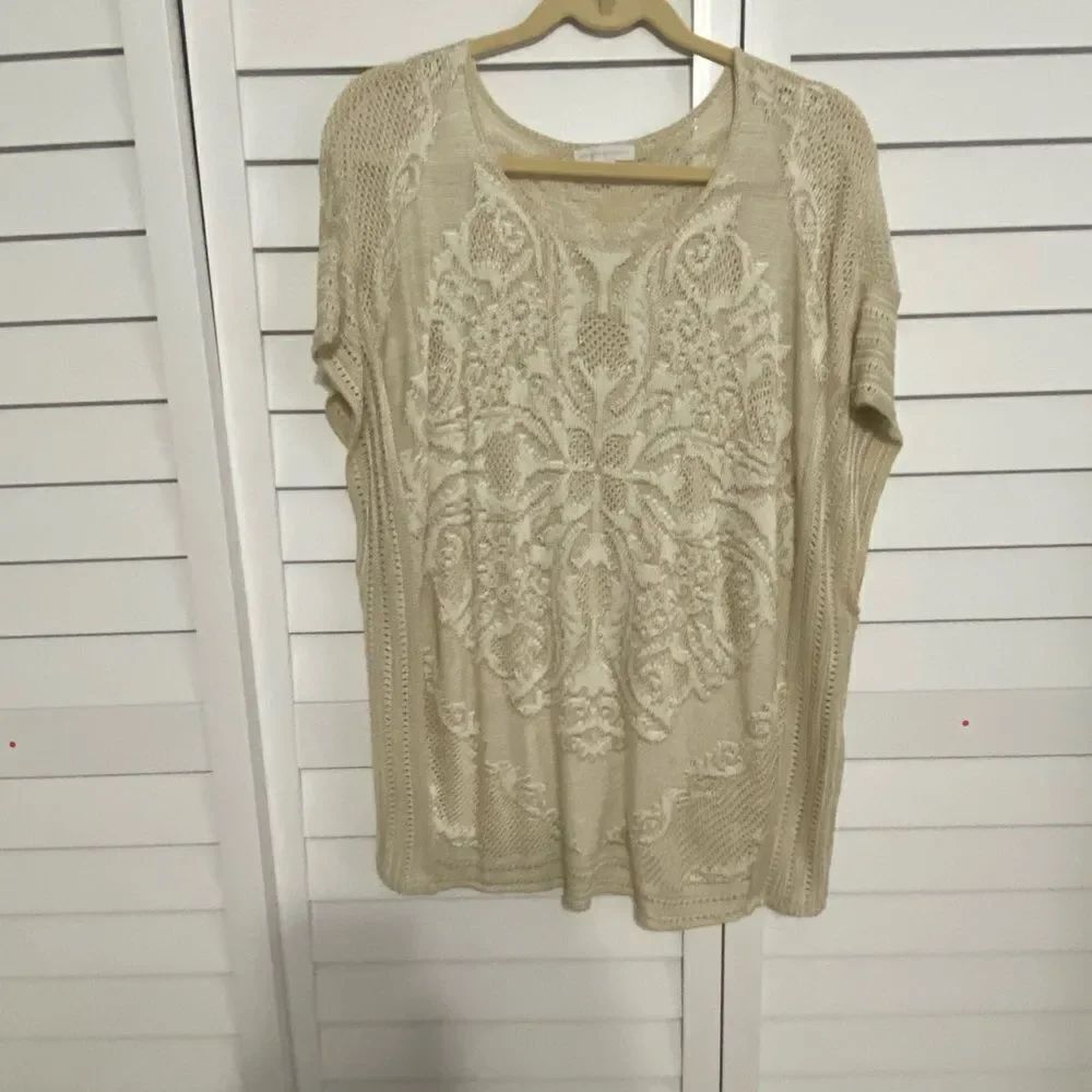 Elegant Cream Knit Top
